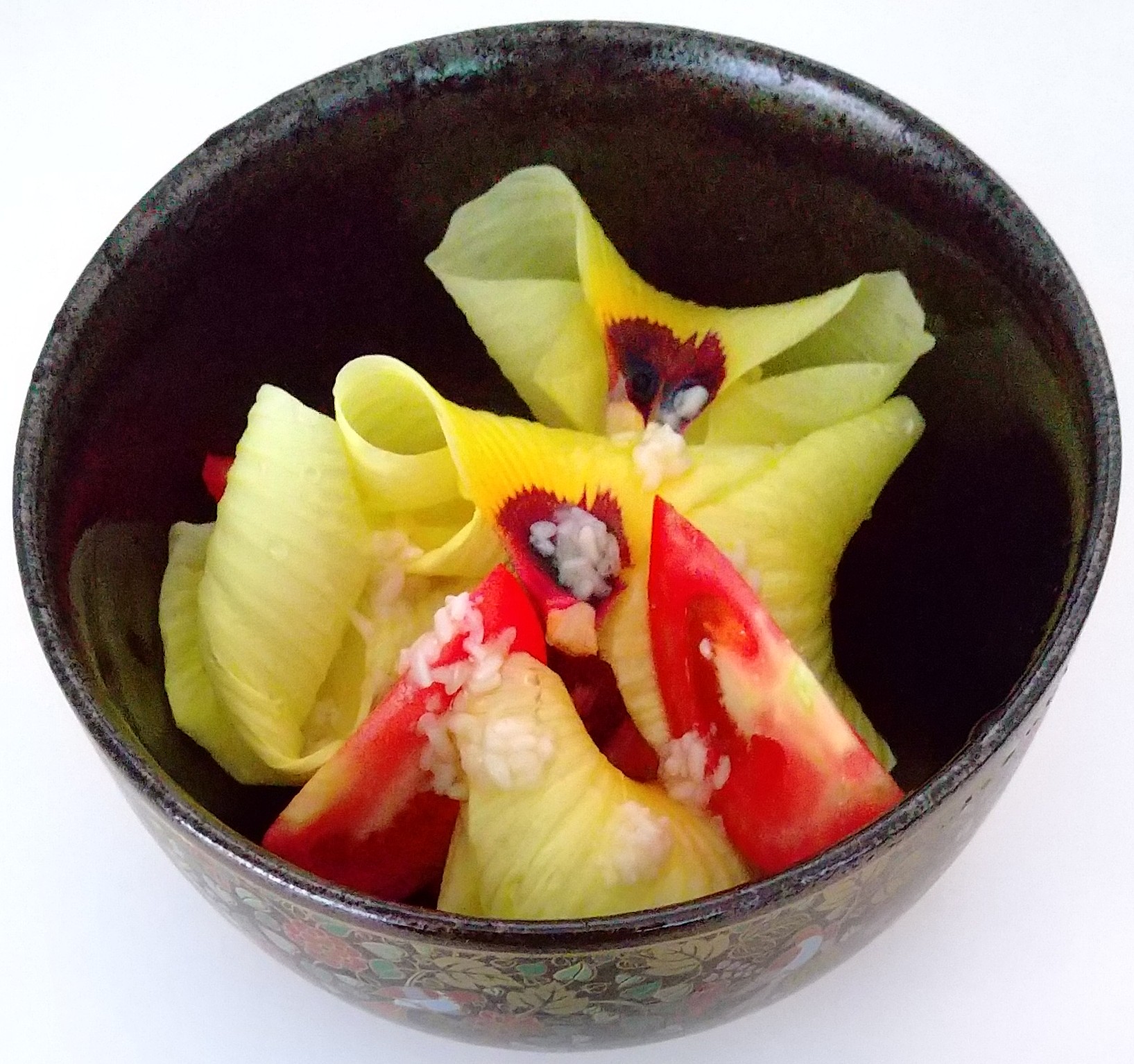 花オクラのサラダ
